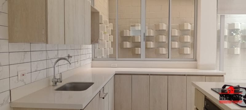 Casa de 4 alcobas en venta en Gualanday, Rionegro, 210 m² · foto 6 de 24