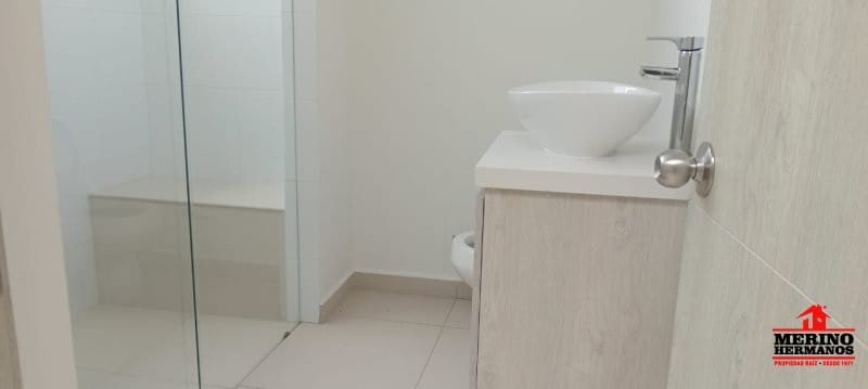 Casa de 4 alcobas en venta en Gualanday, Rionegro, 210 m² · foto 12 de 24