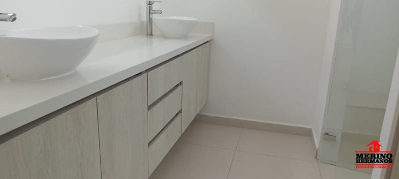 Casa de 4 alcobas en venta en Gualanday, Rionegro, 210 m² · foto 22 de 24
