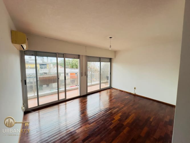 ALQUILER APARTAMENTO 3 DORMITORIOS 2 BAÑOS BALCON Y GARAGE EN PARQUE RODO SOBRE SARMIENTO · Photo 3