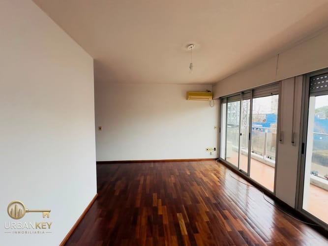 ALQUILER APARTAMENTO 3 DORMITORIOS 2 BAÑOS BALCON Y GARAGE EN PARQUE RODO SOBRE SARMIENTO · Photo 4