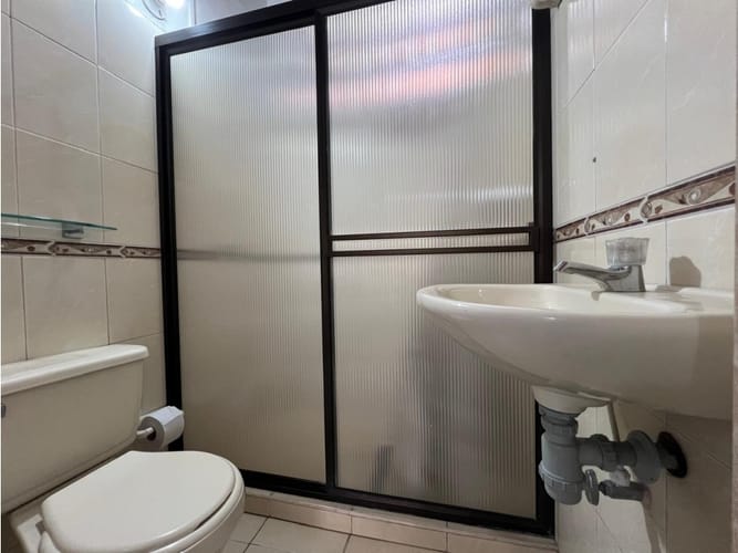 Casa de 7 alcobas en venta en Belén Fatima, Medellín, 400 m² · foto 12 de 20