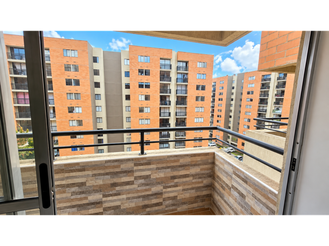 Apartamento de 3 alcobas en venta en Conjunto Residencial Solera La Prosperidad, Madrid, 60 m² · foto 10 de 10