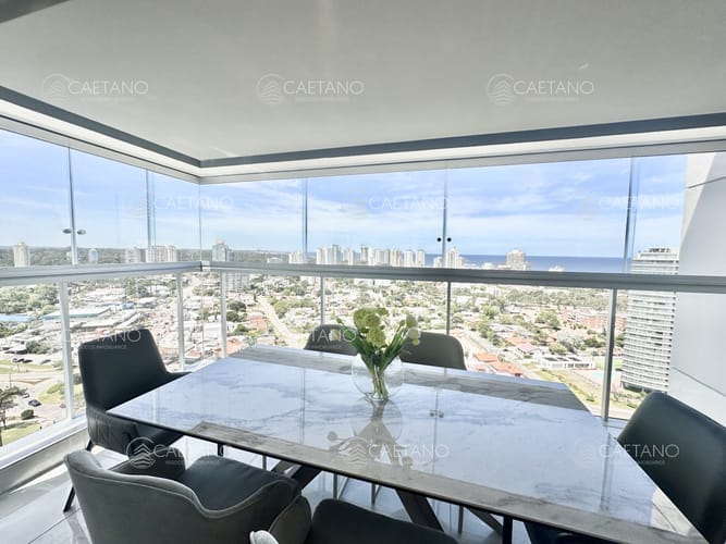 Alquiler Departamento 3 Dormitorios  Playa mansa Punta del Este · Photo 6