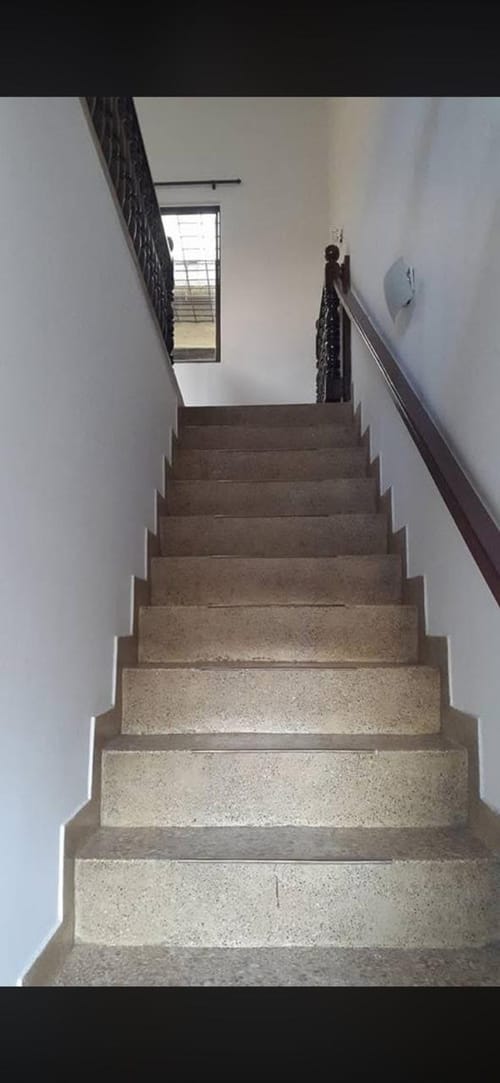 Casa de 3 alcobas en arriendo en Los Cambulos, Cali, 200 m² · foto 2 de 12