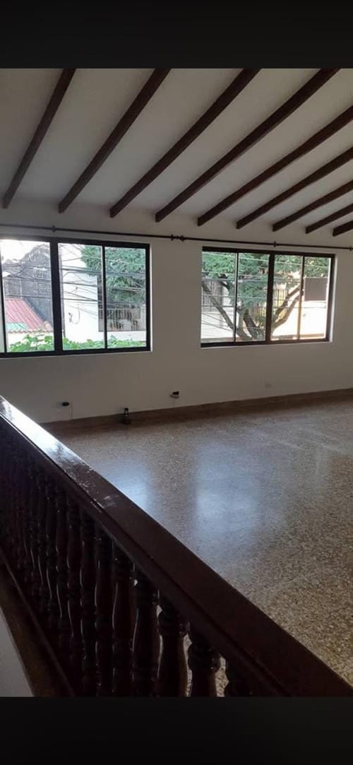 Casa de 3 alcobas en arriendo en Los Cambulos, Cali, 200 m² · foto 4 de 12