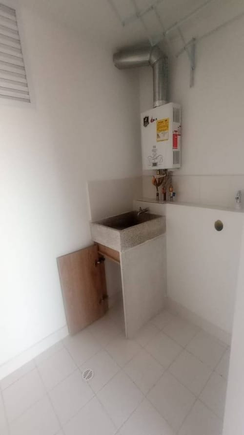 Apartamento de 2 alcobas en arriendo en Montevideo, Bogotá, 42 m² · foto 15 de 16
