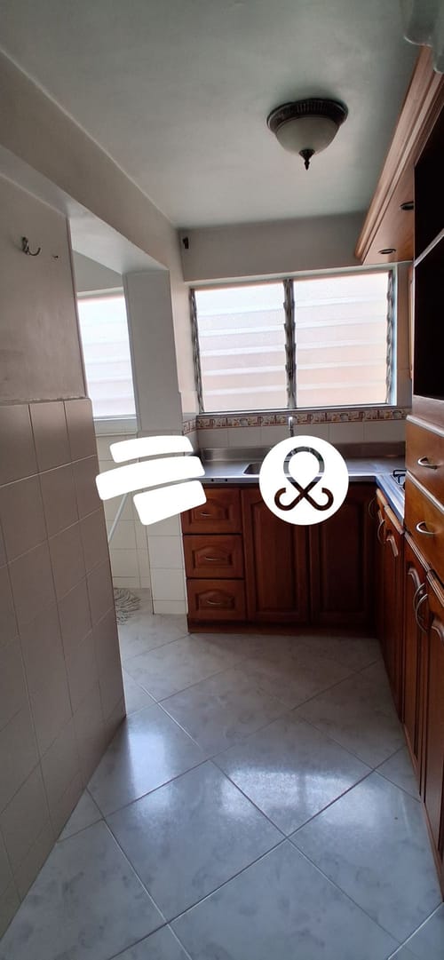 Apartamento de 3 alcobas en venta en La Milagrosa, Medellín, 73 m² · foto 4 de 10