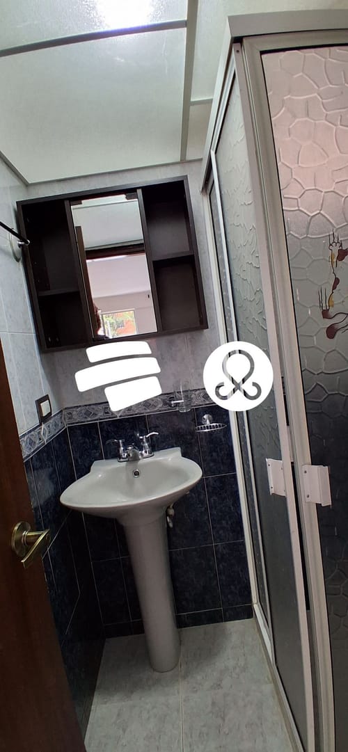 Apartamento de 3 alcobas en venta en La Milagrosa, Medellín, 73 m² · foto 8 de 10
