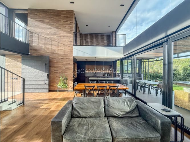 Casa de 5 alcobas en venta en Pantanillo, El Retiro, 530 m² · foto 4 de 24