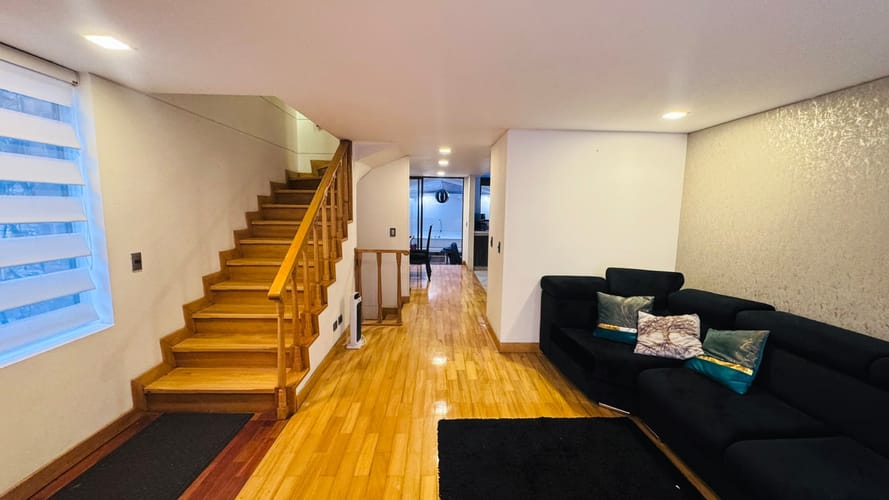 Casa de 4 alcobas en arriendo en Cedritos, Bogotá, 180 m² · foto 3 de 24