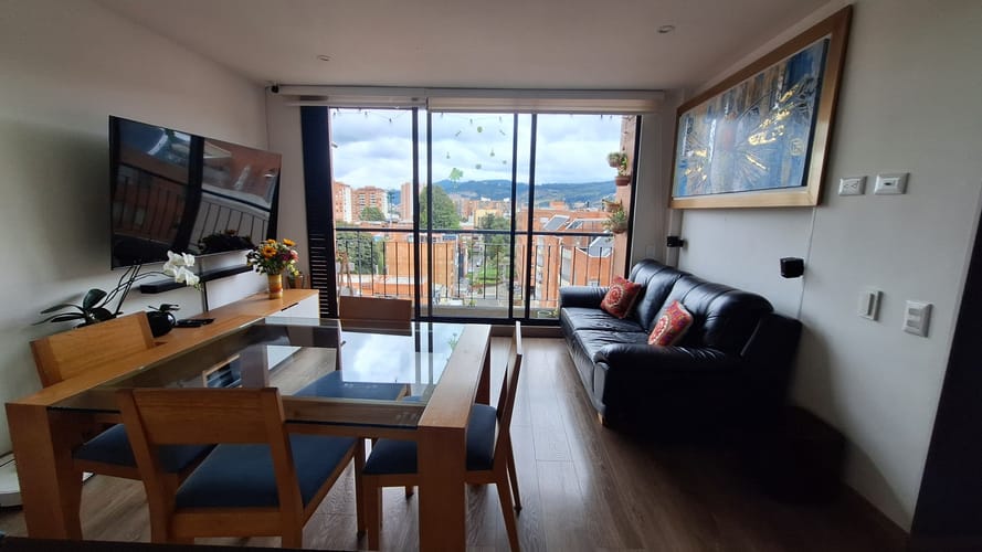 Apartamento de 3 alcobas en venta en Cedritos, Bogotá, 78 m² · foto 4 de 24