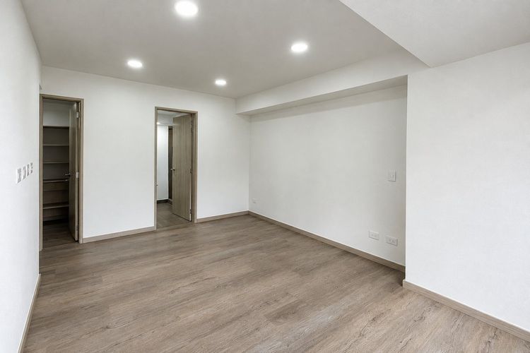 Apartamento de 3 alcobas en arriendo en El Poblado, Medellín, 80 m² · foto 6 de 9