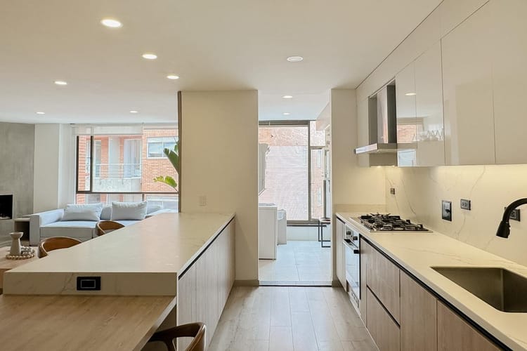 Apartamento de 3 alcobas en arriendo en Multicentro, Bogotá, 148 m² · foto 6 de 17