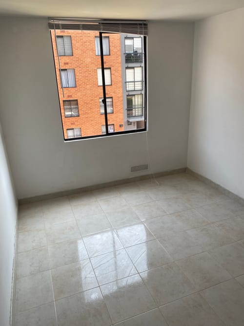 Apartamento de 3 alcobas en arriendo en Cerros De Suba, Bogotá, 57 m² · foto 3 de 19