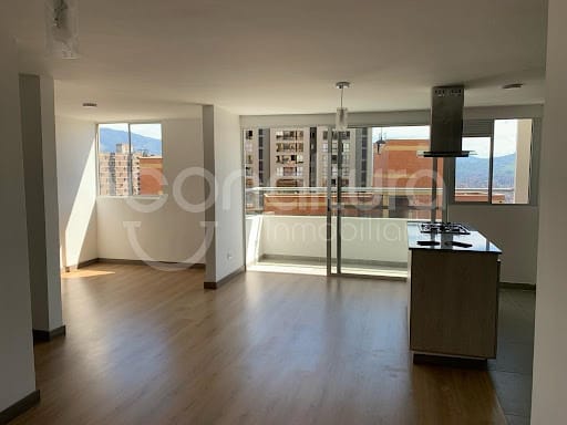 Apartamento de 2 alcobas en arriendo en Calasanz, Medellín, 71 m² · foto 7 de 20