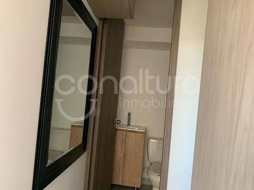 Apartamento de 2 alcobas en arriendo en Calasanz, Medellín, 71 m² · foto 9 de 20