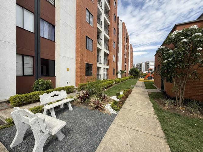 Apartamento de 2 alcobas en arriendo en Parque Natura, Jamundí, 65 m² · foto 4 de 24