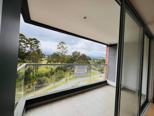 Apartamento de 2 alcobas en arriendo en El Porvenir, Rionegro, 74 m² · foto 5 de 15