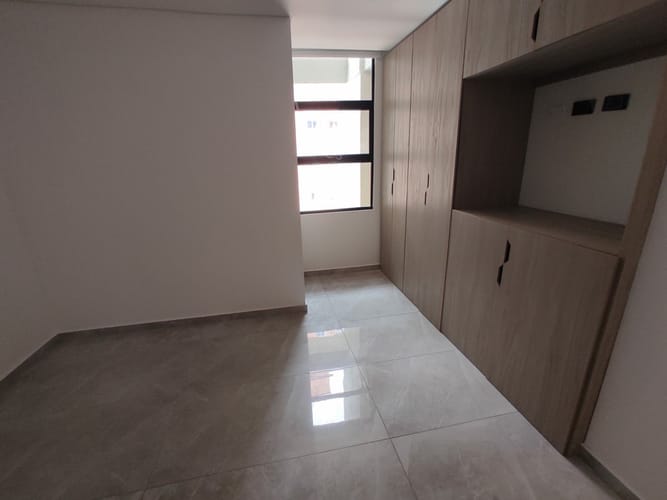 Apartamento de 3 alcobas en arriendo en Las Acacias, Medellín, 150 m² · foto 17 de 20