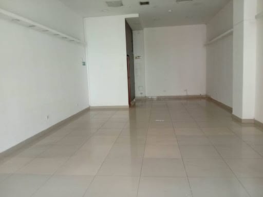 Local en arriendo en San Diego, Medellín, 73 m² · foto 4 de 7