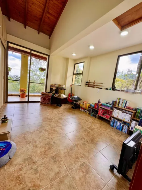 Casa de 3 alcobas en arriendo en El Poblado, Medellín, 160 m² · foto 5 de 15