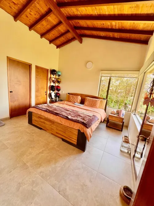 Casa de 3 alcobas en arriendo en El Poblado, Medellín, 160 m² · foto 8 de 15