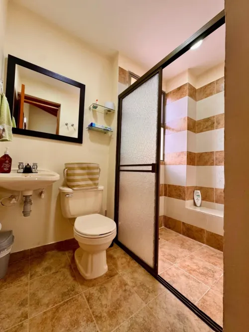 Casa de 3 alcobas en arriendo en El Poblado, Medellín, 160 m² · foto 11 de 15