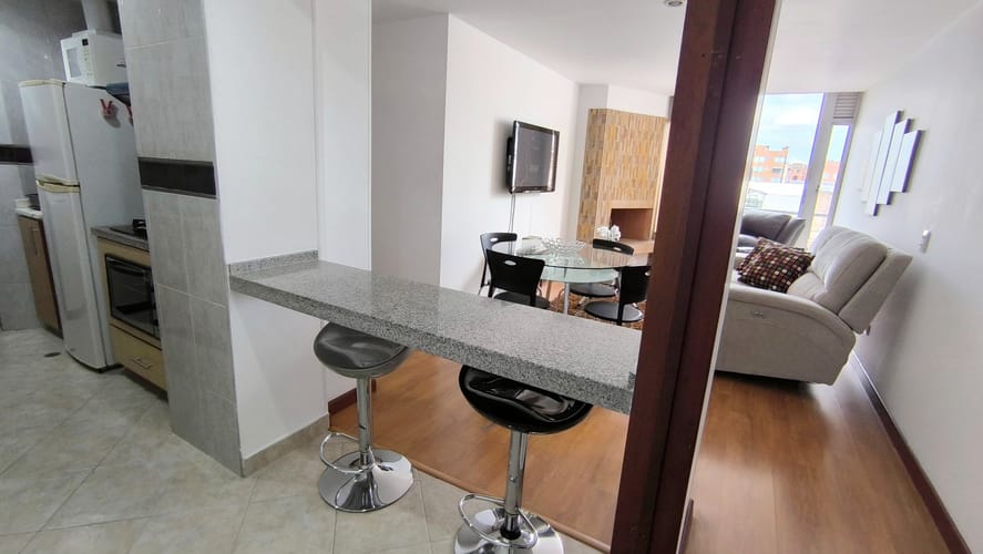 Apartamento de 2 alcobas en arriendo en Santa Barbara, Bogotá, 71 m² · foto 9 de 13