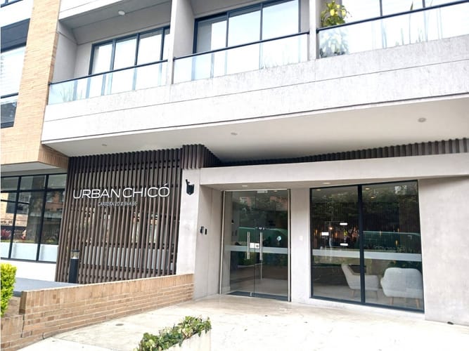 Apartaestudio en venta en Chico Norte, Bogotá, 41 m² · foto 3 de 24