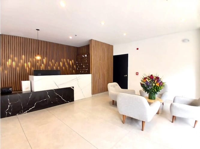 Apartaestudio en venta en Chico Norte, Bogotá, 41 m² · foto 4 de 24