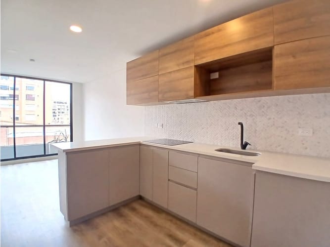 Apartaestudio en venta en Chico Norte, Bogotá, 41 m² · foto 6 de 24