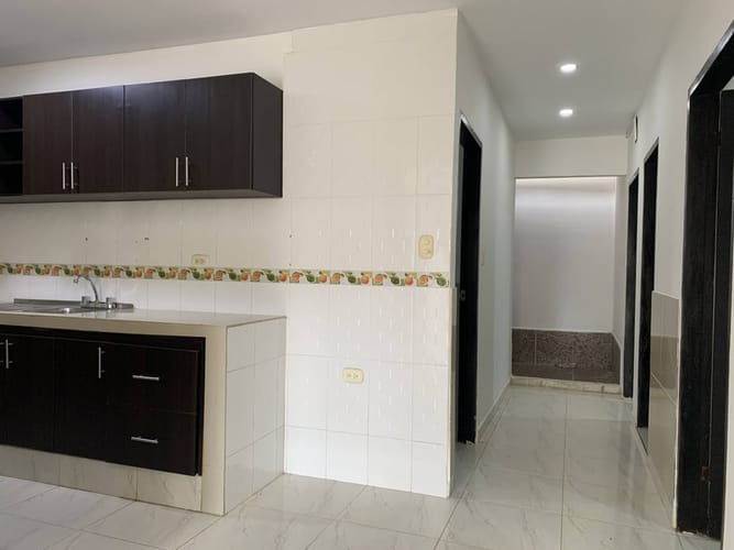Apartamento de 3 alcobas en arriendo en Granada, Montería, 98 m² · foto 12 de 12