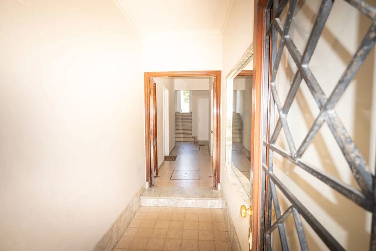 Alquiler Apartamento 2 Dormitorios Balcón Gran Patio Con Parrillero En Parque Batlle · Foto 5