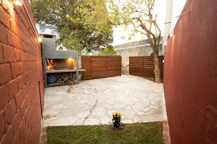 Alquiler Apartamento 2 Dormitorios Balcón Gran Patio Con Parrillero En Parque Batlle · Foto 6