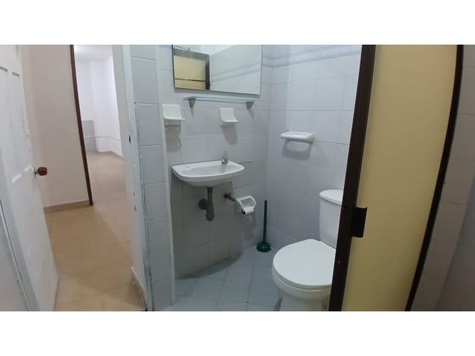 Casa de 2 alcobas en arriendo en Centro, Itagüí, 103 m² · foto 9 de 13