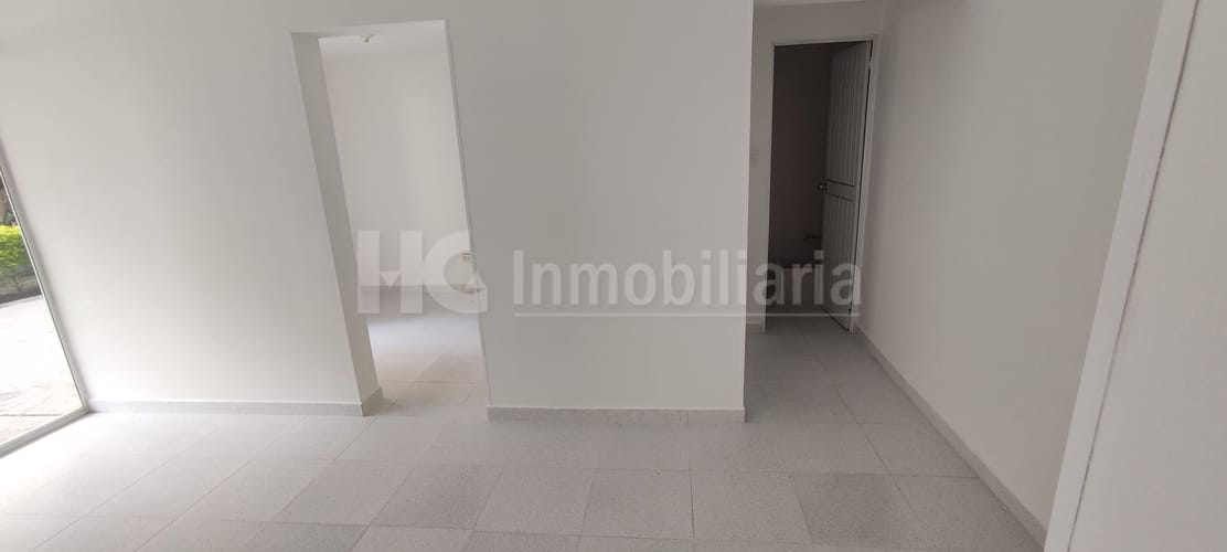 Local en arriendo en Villas Del Rosario, Piedecuesta, 30 m² · foto 5 de 11