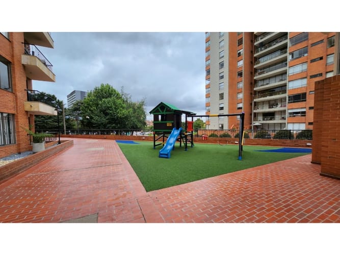 Apartamento de 4 alcobas en venta en Lisboa Usaquén, Bogotá, 630 m² · foto 13 de 24