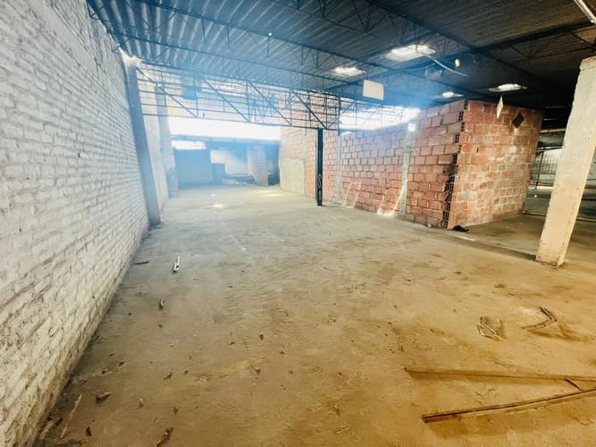 Local en arriendo en Siete De Agosto, Cali, 450 m² · foto 9 de 12