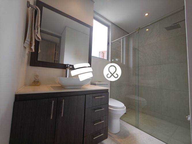 Casa de 4 alcobas en venta en Monteazul, Sabaneta, 900 m² · foto 3 de 24