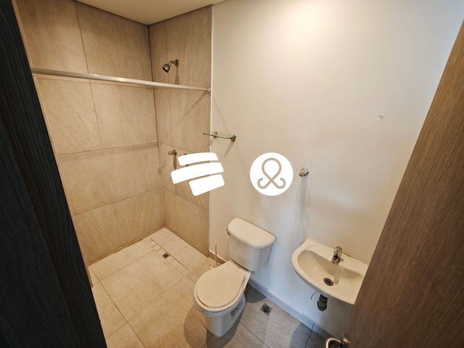 Casa de 4 alcobas en venta en Monteazul, Sabaneta, 900 m² · foto 18 de 24