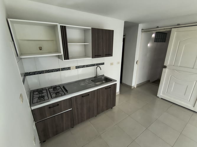 Apartamento de 3 alcobas en arriendo en Ciudad 2000, Cali, 70 m² · foto 7 de 21