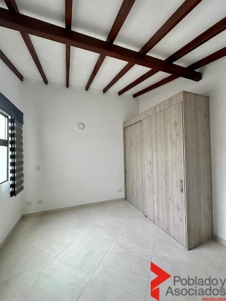 Apartamento de 3 alcobas en venta en El Dorado, Envigado, 100 m² · foto 7 de 9