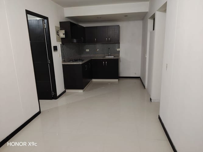 Apartamento de 3 alcobas en arriendo en Estadio, Medellín, 90 m² · foto 7 de 21