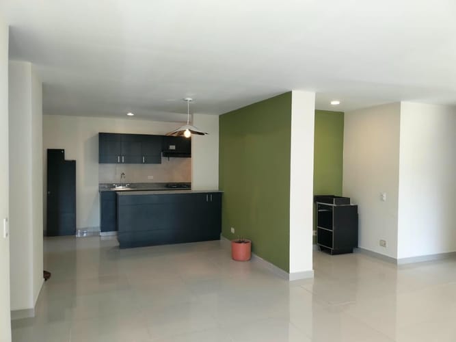 Apartamento de 2 alcobas en arriendo en Simesa, Medellín, 73 m² · foto 7 de 17