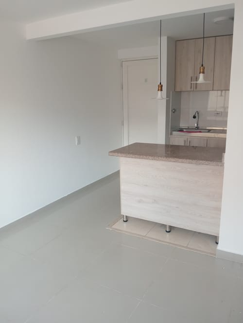 Apartamento de 3 alcobas en arriendo en Laura Vicuña, Chía, 56 m² · foto 3 de 12