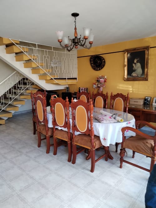 Casa de 6 alcobas en venta en San Agustin, Bogotá, 447 m² · foto 2 de 10