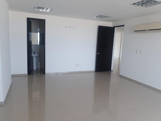 Oficina en venta en San Francisco, Barranquilla, 215 m² · foto 17 de 24