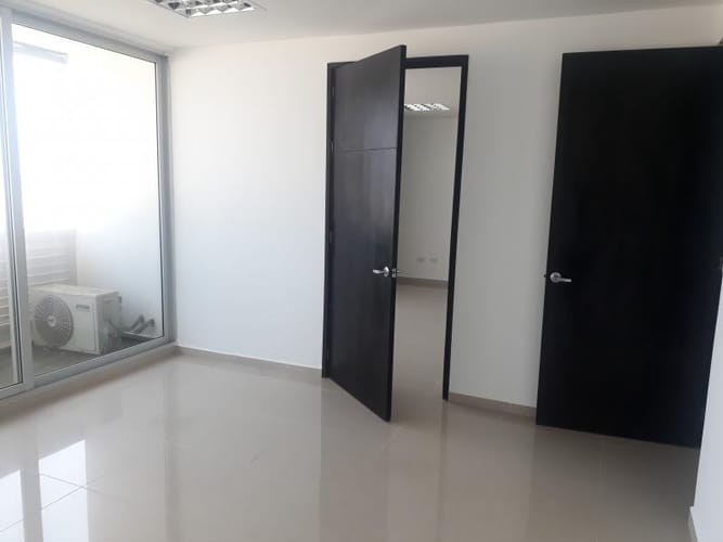 Oficina en venta en San Francisco, Barranquilla, 215 m² · foto 21 de 24