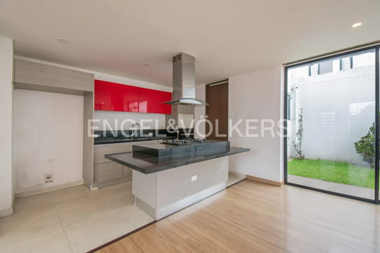 Casa de 3 alcobas en venta en Pueblo Viejo, Cota, 178 m² · foto 8 de 20